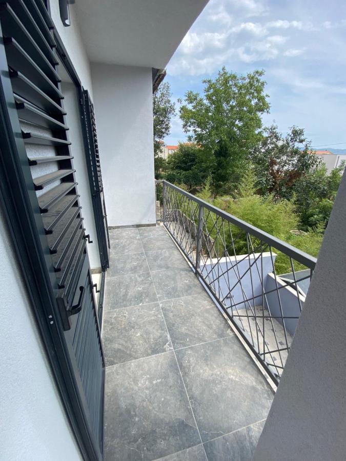 Apartments Ena Kaštela المظهر الخارجي الصورة