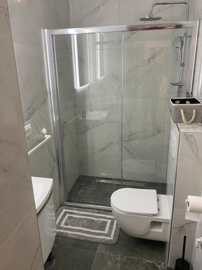 Apartments Ena Kaštela المظهر الخارجي الصورة