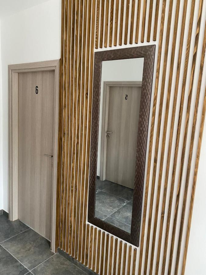 Apartments Ena Kaštela المظهر الخارجي الصورة